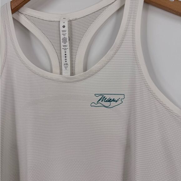 Lululemon Swiftly Tech Racerback 2.0 in White with Miami Graphic | Size 12 - Picture 6 of 8